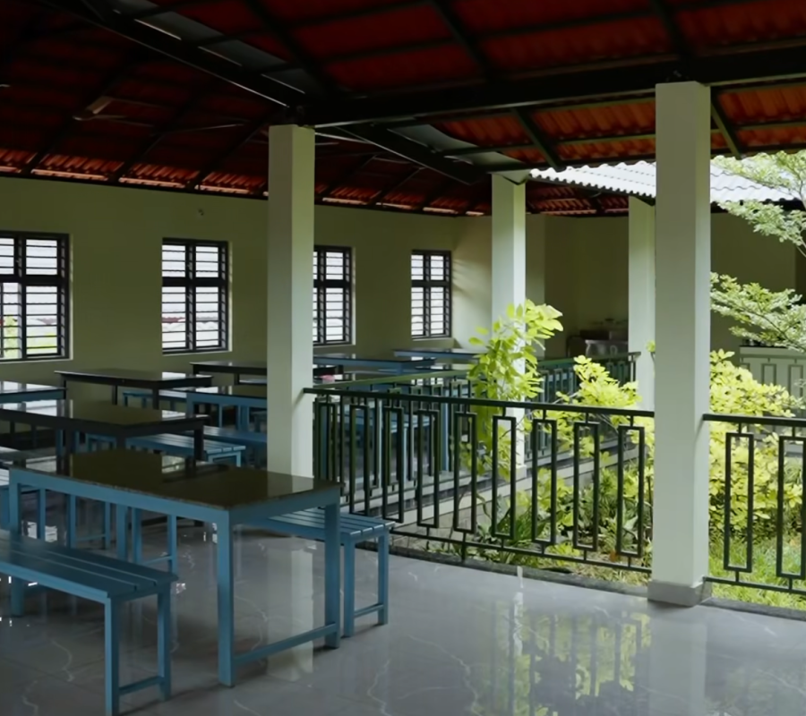 campus provided canteen for students